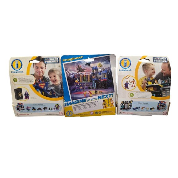 Super Friends Bizarro, Superman, Wonder Woman & Cheetah Action Figures - Picture 8 of 10